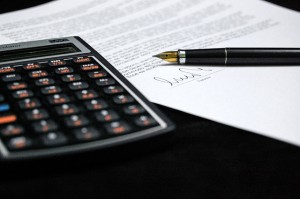 document-428338_640
